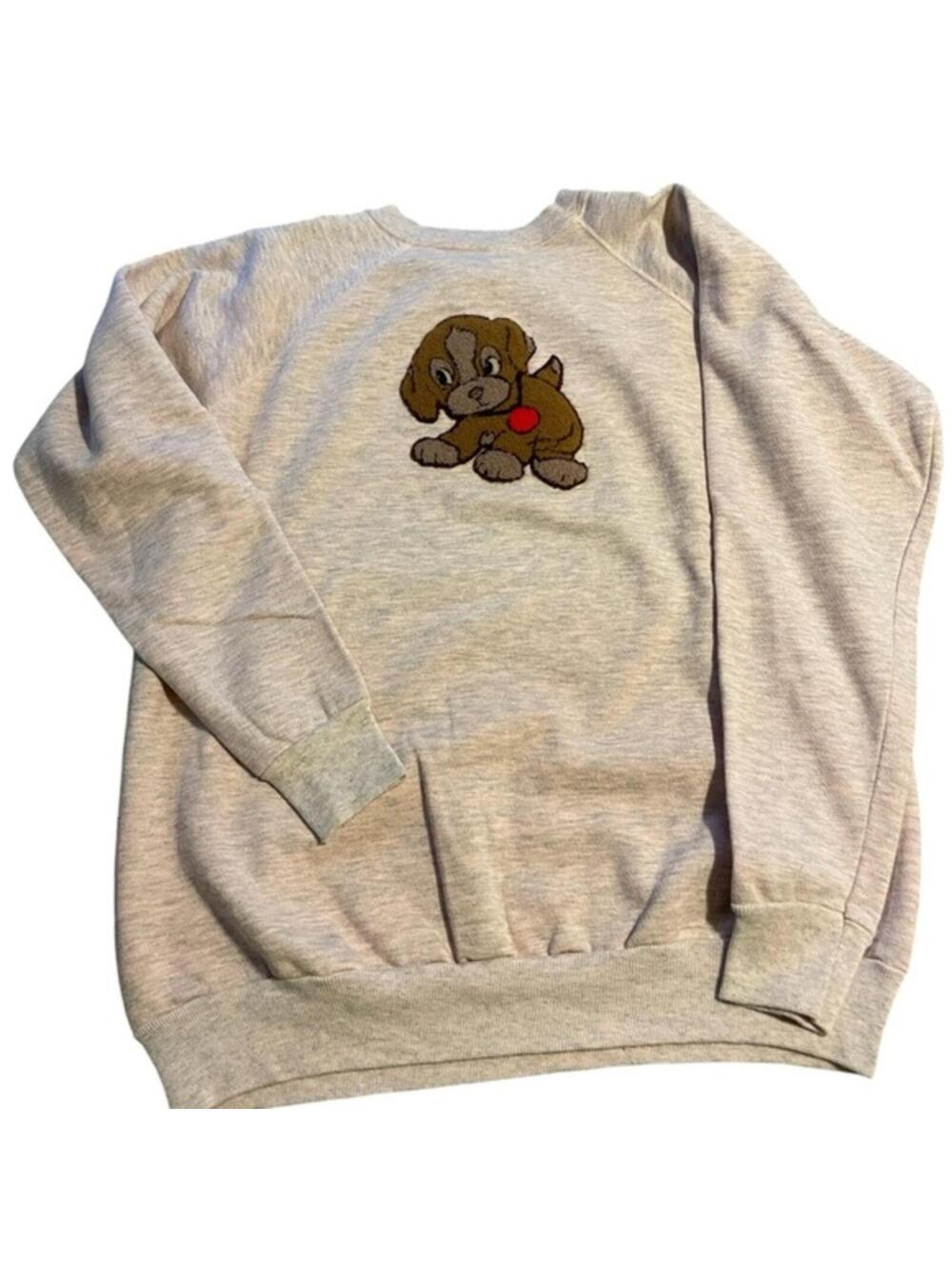 Pink heathered crew neck sweatshirt with dog